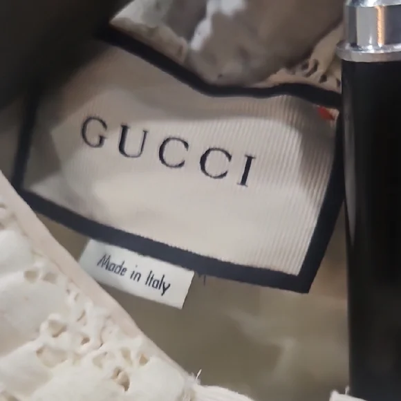 Gucci Cream & Navy Monogram Lace-Front Dress Coat with Red Trim - Picture 5 of 9